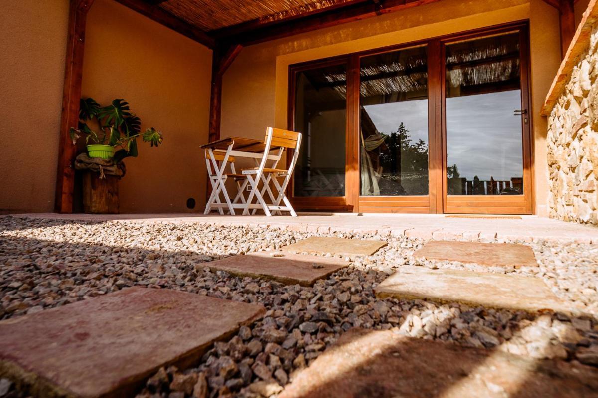 Agriturismo Giu Al Pozzo 加沃拉诺 外观 照片