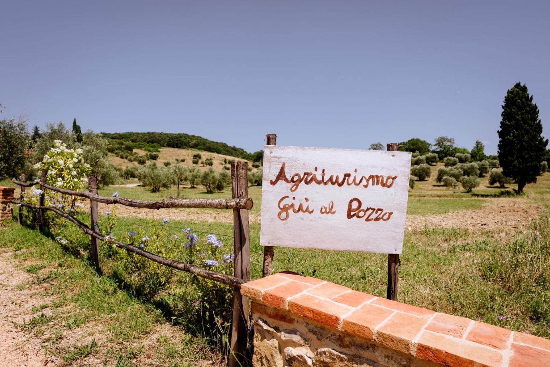 Agriturismo Giu Al Pozzo 加沃拉诺 外观 照片