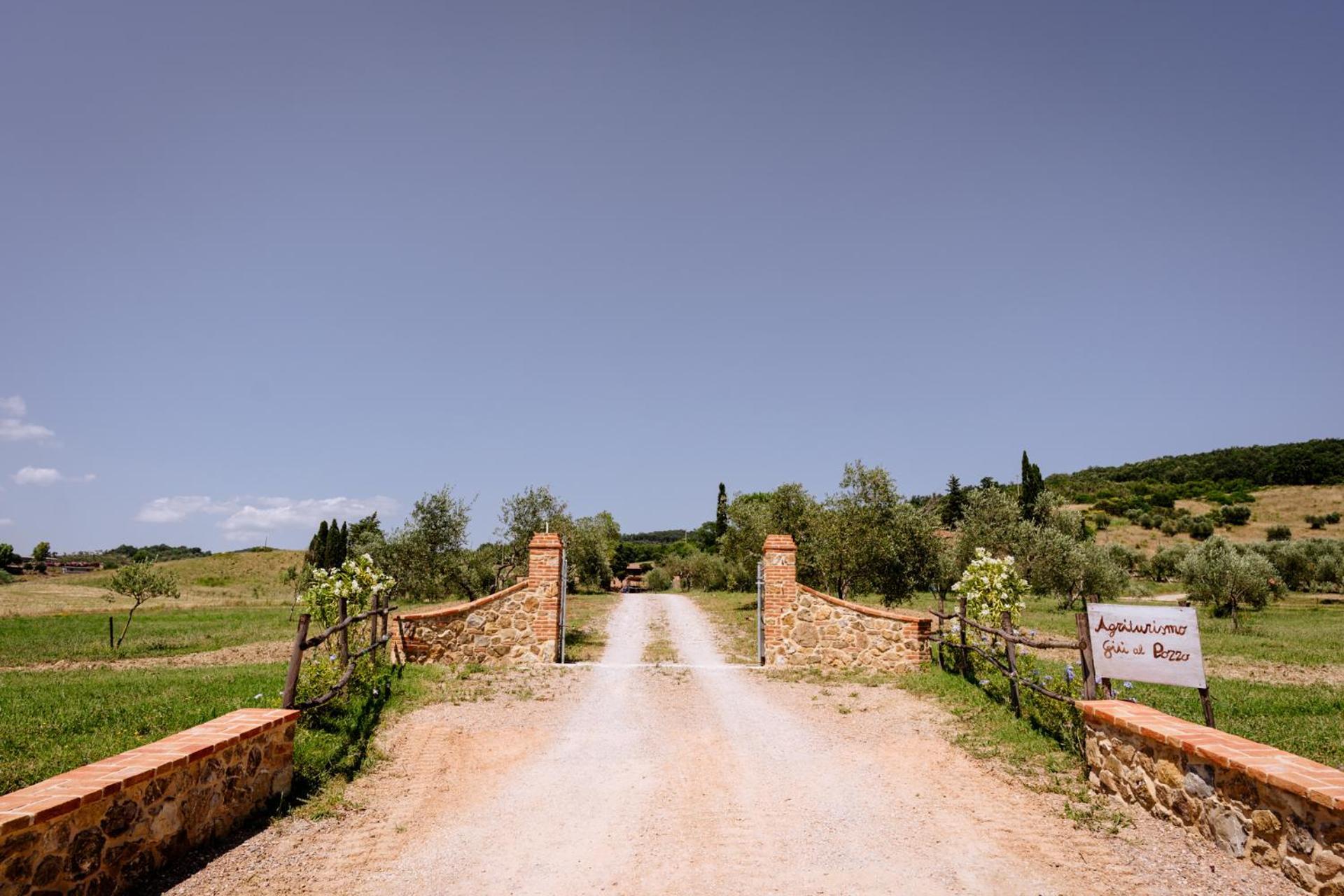 Agriturismo Giu Al Pozzo 加沃拉诺 外观 照片