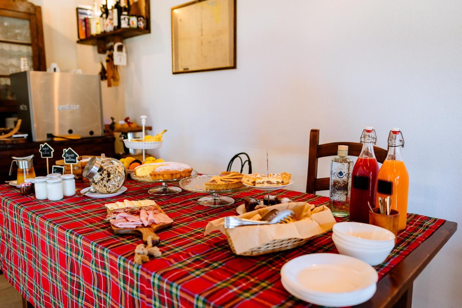 Agriturismo Giu Al Pozzo 加沃拉诺 外观 照片